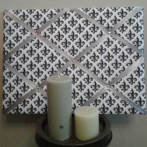 🎈Cushioned display board NWOT 🎈